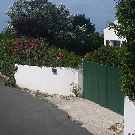 Holiday home Maison Nature & Espace Saint-Clement-des-Baleines