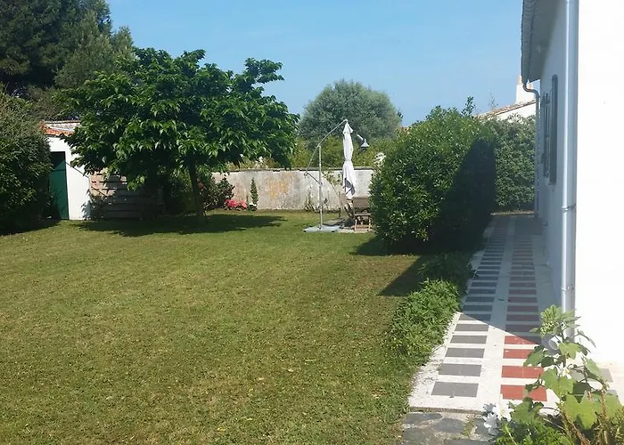 Holiday home Maison Nature & Espace Saint-Clement-des-Baleines